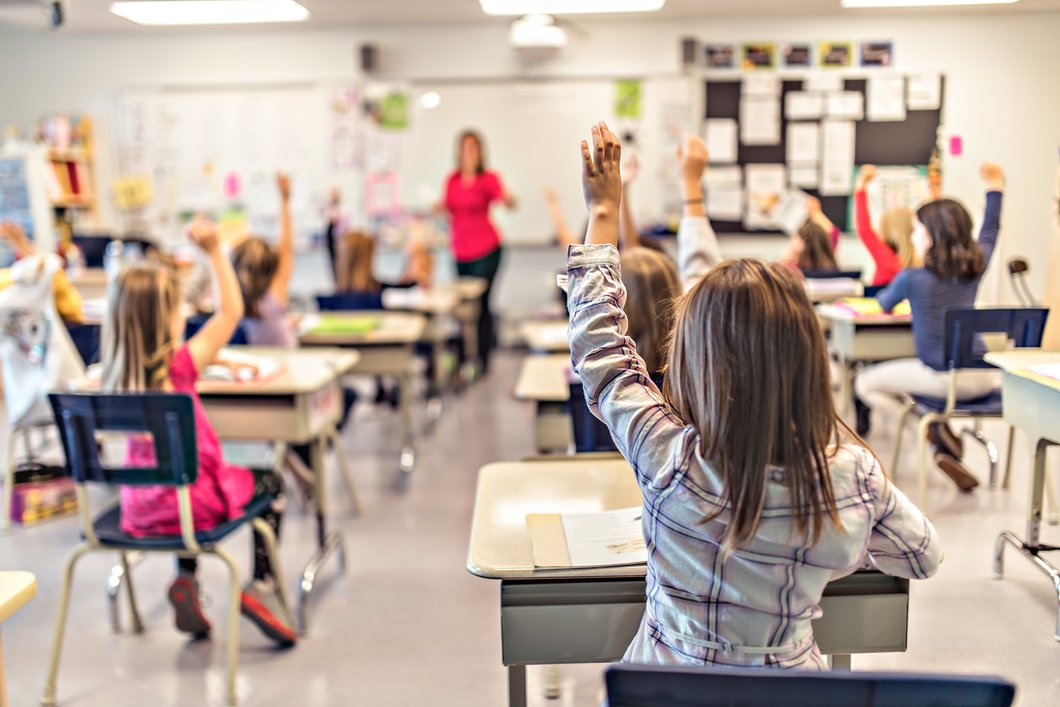 Auf diesem Foto sind Schüler zu sehen