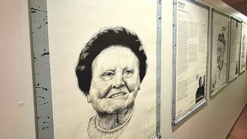 Das Bild zeigt ein Ausstellungsplakat zu Emma Weis.