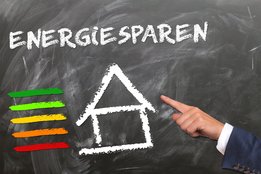 Ein Bild auf dem das Wort Energiesparen steht.